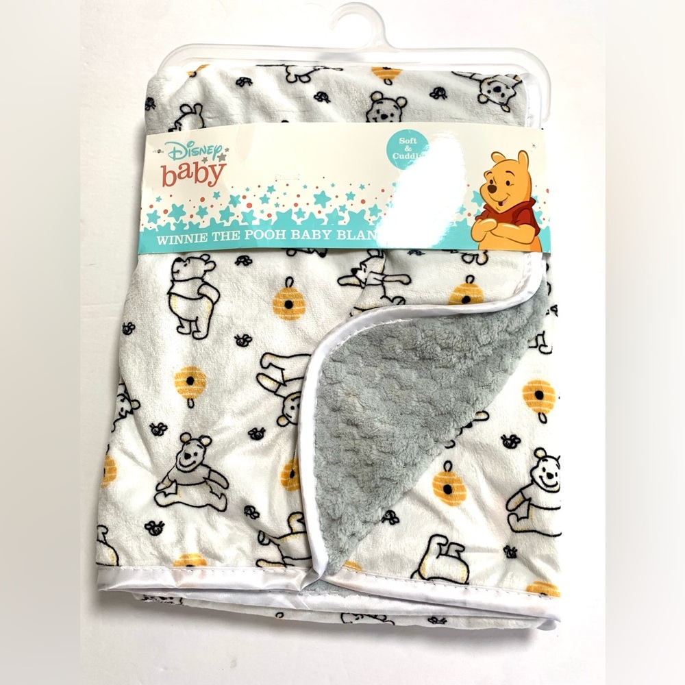 Disney Baby Winnie the Pooh Minky Baby Blanket NWT